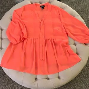 Lane Bryant 26/28 flowy top blouse